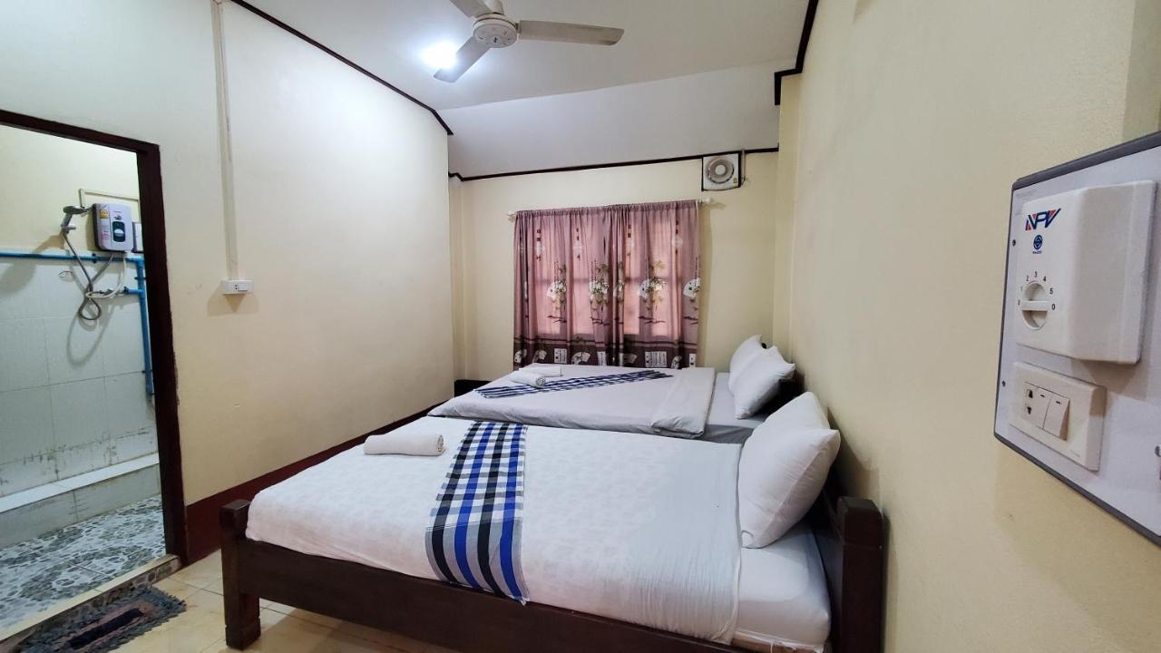 Pakbeng Guesthouse Buitenkant foto