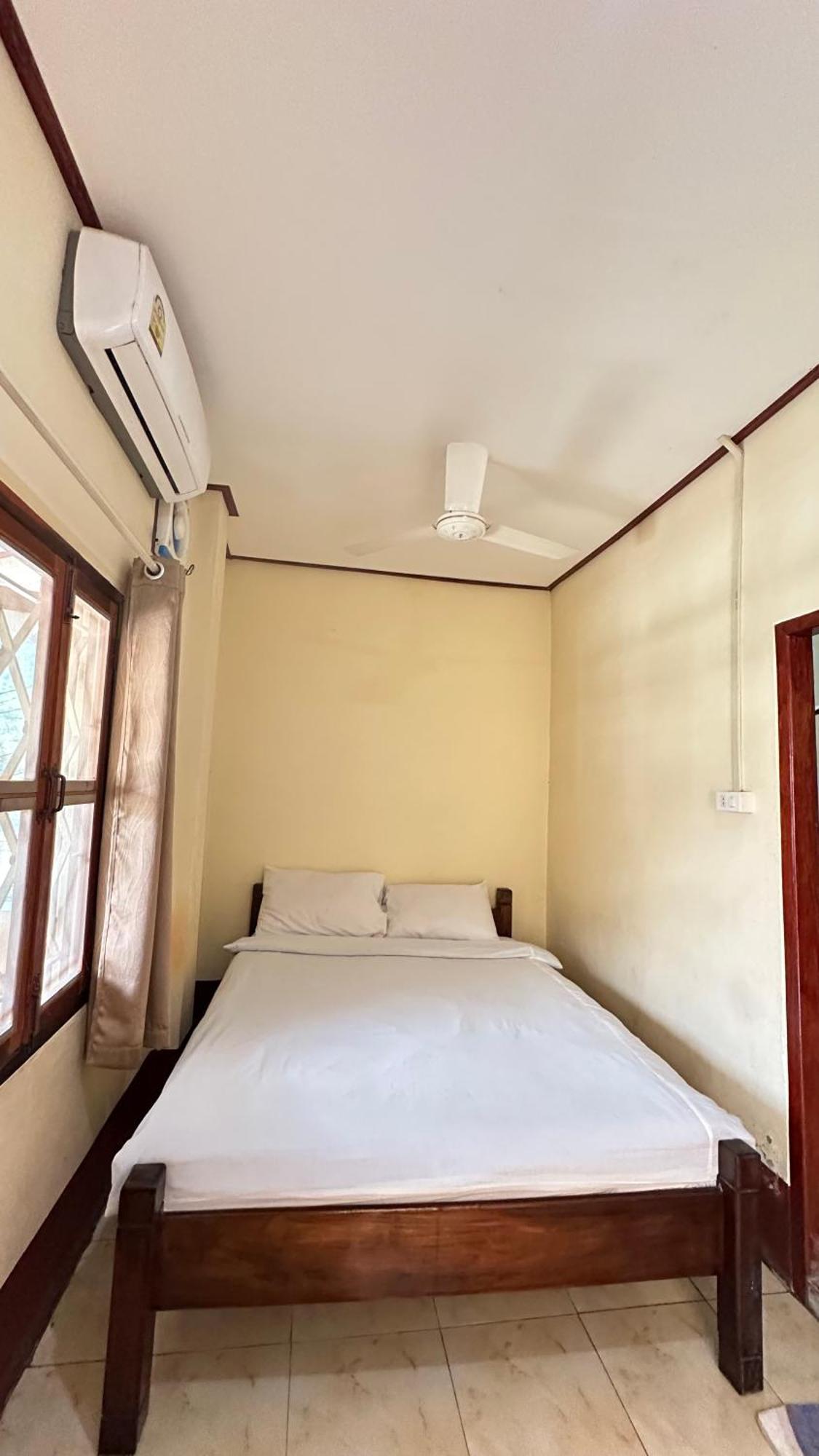 Pakbeng Guesthouse Buitenkant foto