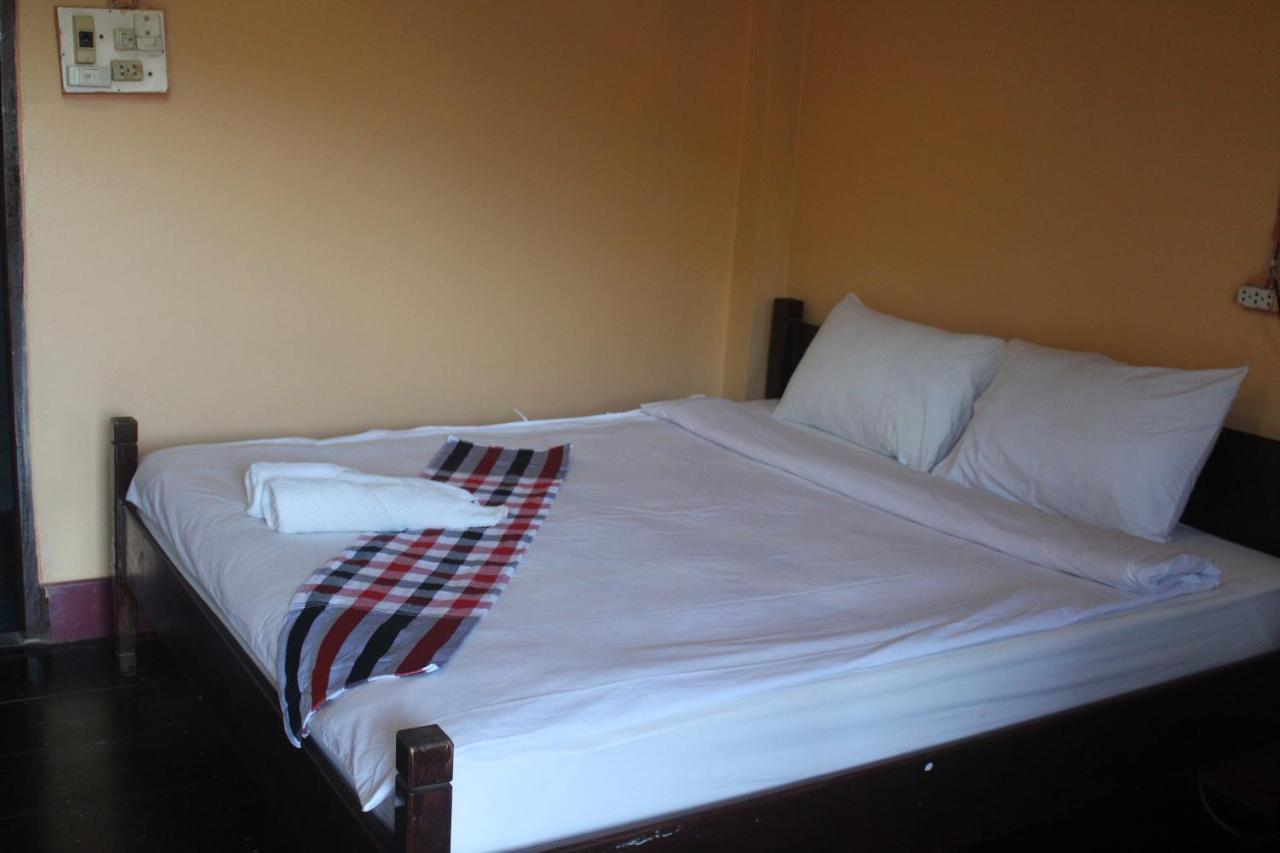 Pakbeng Guesthouse Buitenkant foto